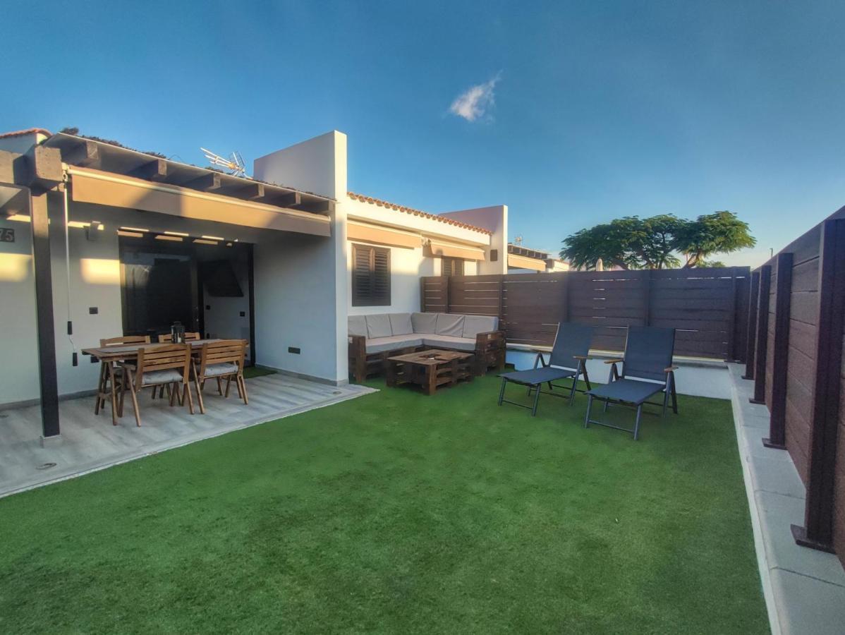 Bungalow Maspalomas Golf Con Jacuzzi, Piscina Y Jardin San Bartolomé Buitenkant foto