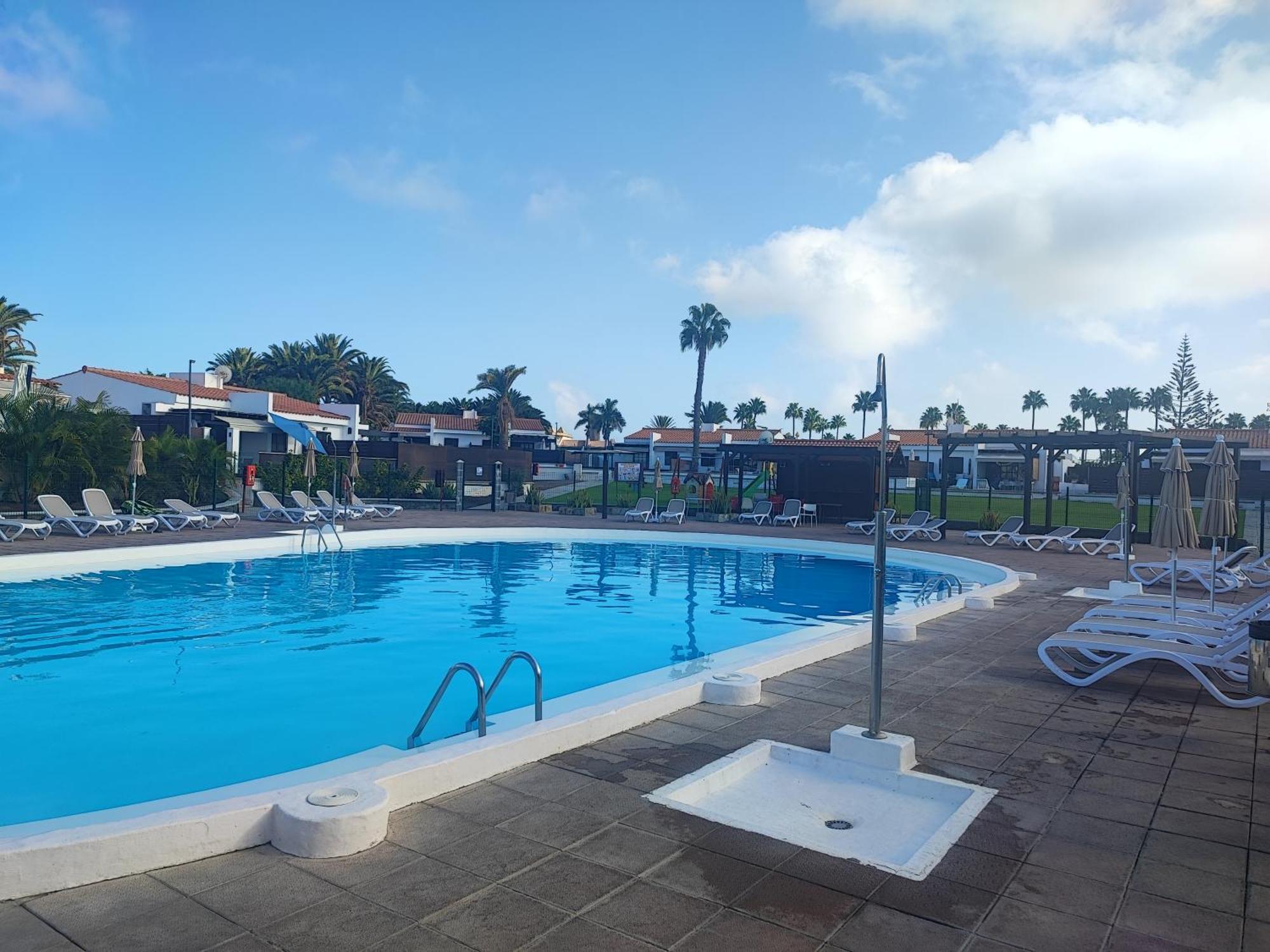 Bungalow Maspalomas Golf Con Jacuzzi, Piscina Y Jardin San Bartolomé Buitenkant foto