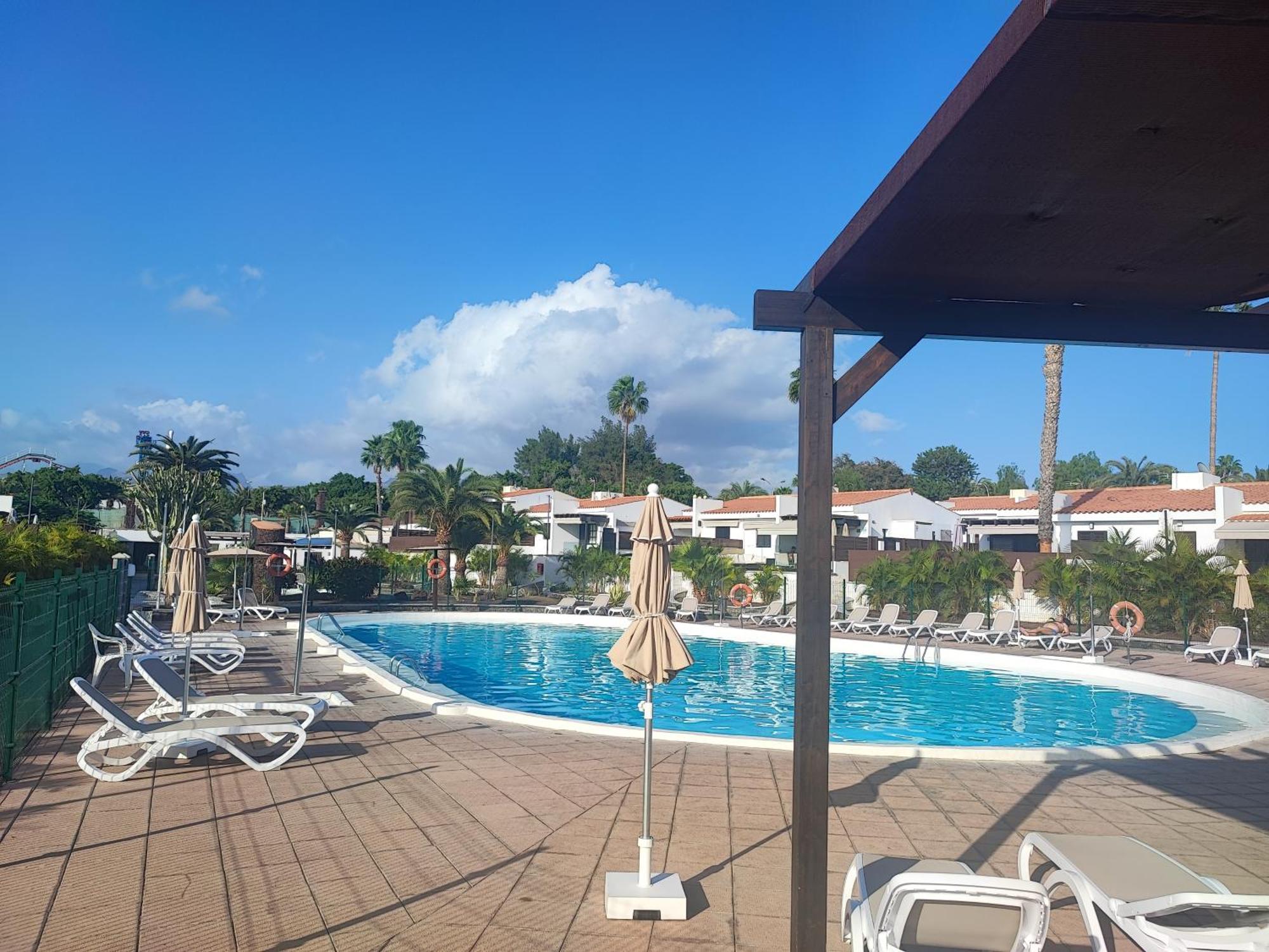Bungalow Maspalomas Golf Con Jacuzzi, Piscina Y Jardin San Bartolomé Buitenkant foto