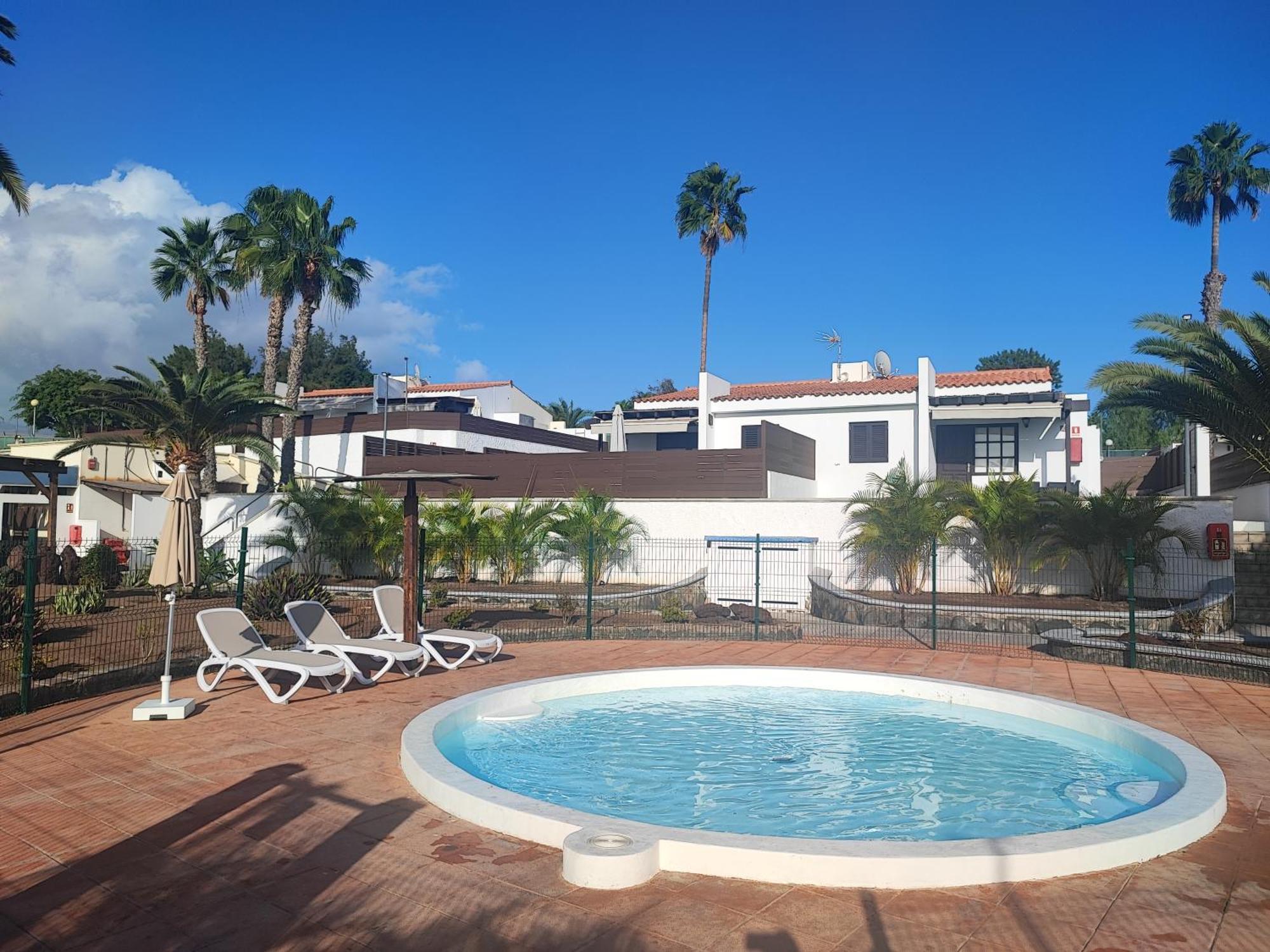 Bungalow Maspalomas Golf Con Jacuzzi, Piscina Y Jardin San Bartolomé Buitenkant foto